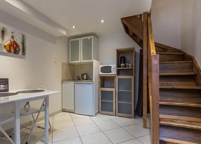 De L'HorlogeHotel Pas Cher Paris